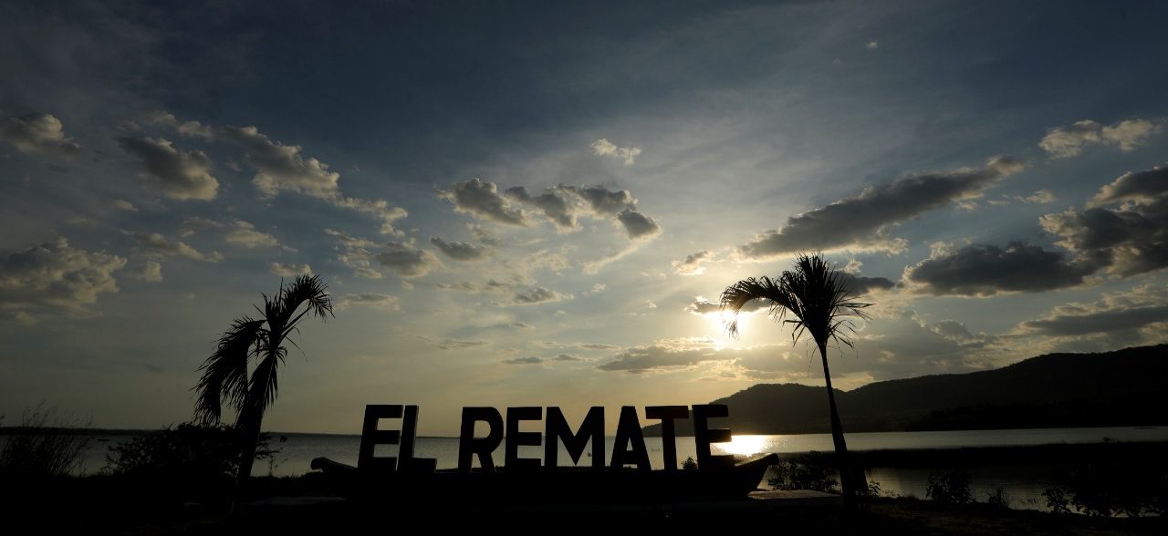 El Remate: atractivo turístico bañado de paisajes