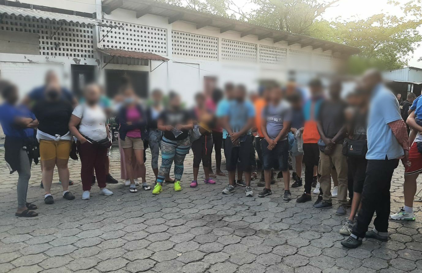 PNC localiza a 32 migrantes que ingresaron de forma irregular a Guatemala