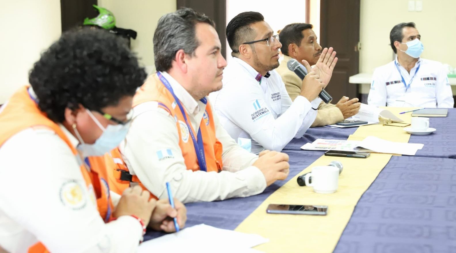 Conred socializa protocolo específico de lluvias en Alta Verapaz