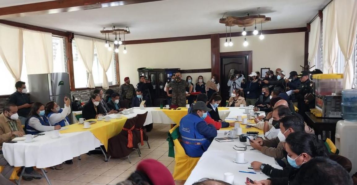 Mesa multidisciplinaria aborda acciones por estado de sitio en Ixchiguán y Tajumulco