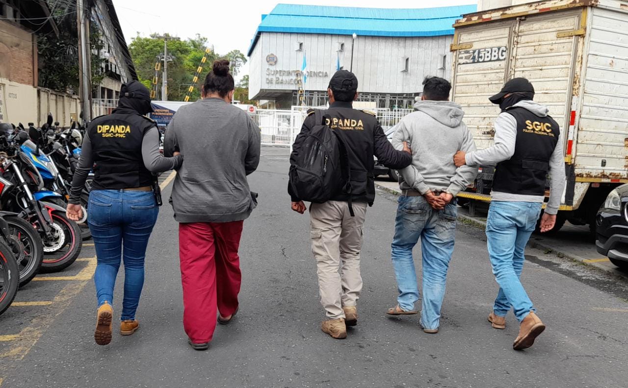 Presidente destaca avances en desarticulación de estructuras criminales