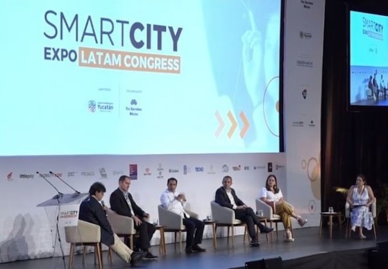 Alcaldes de la región impulsan desarrollo de ciudades inteligentes
