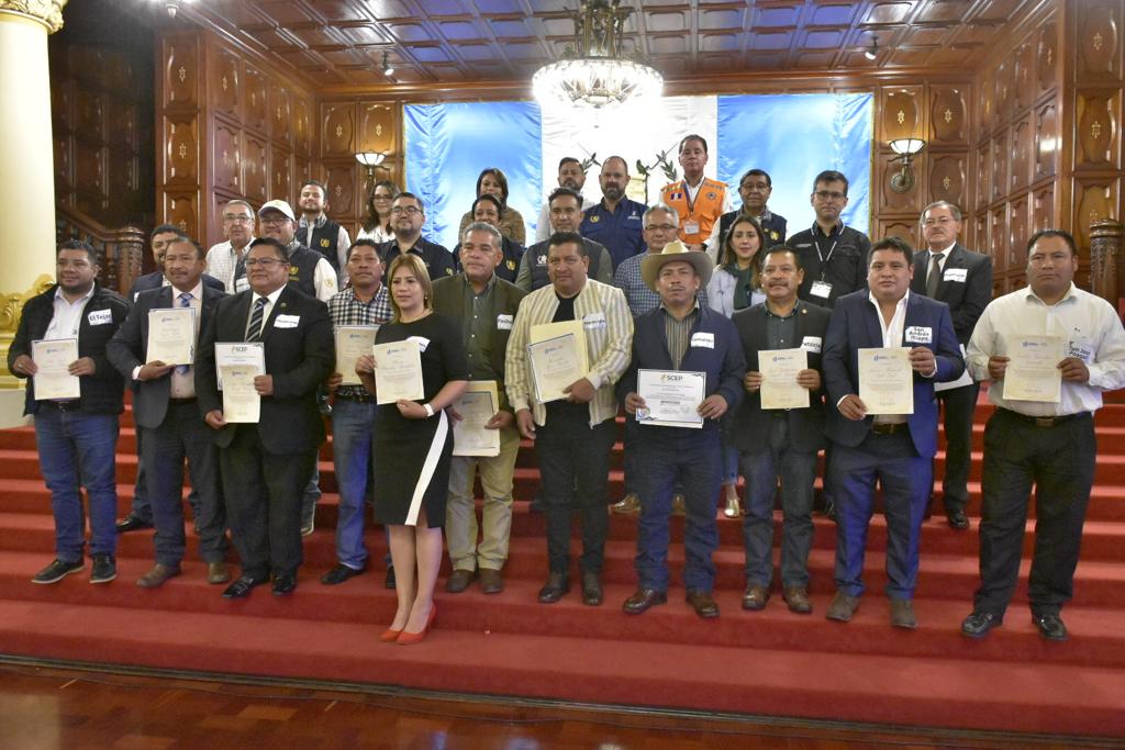 Autoridades locales de Chimaltenango resaltan esfuerzo del Gobierno para llevar desarrollo al interior