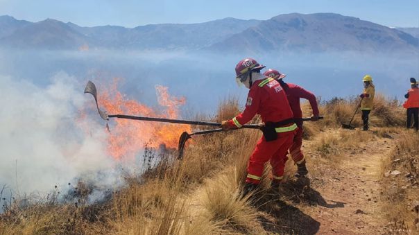 Controlado más del 90 % del incendio forestal en las cercanías a Machu Picchu