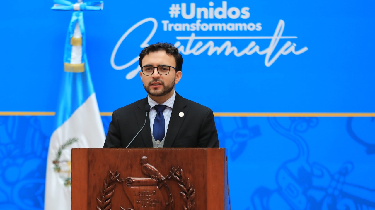 Ejecutivo emite disposiciones presidenciales para priorizar y contener el gasto público