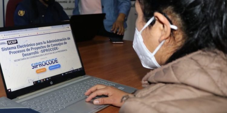 Siprocode supera las 3 mil 400 solicitudes en proyectos de desarrollo