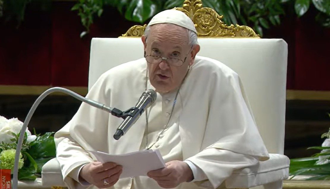 Francisco crea organismo para revisar la ética de las inversiones vaticanas