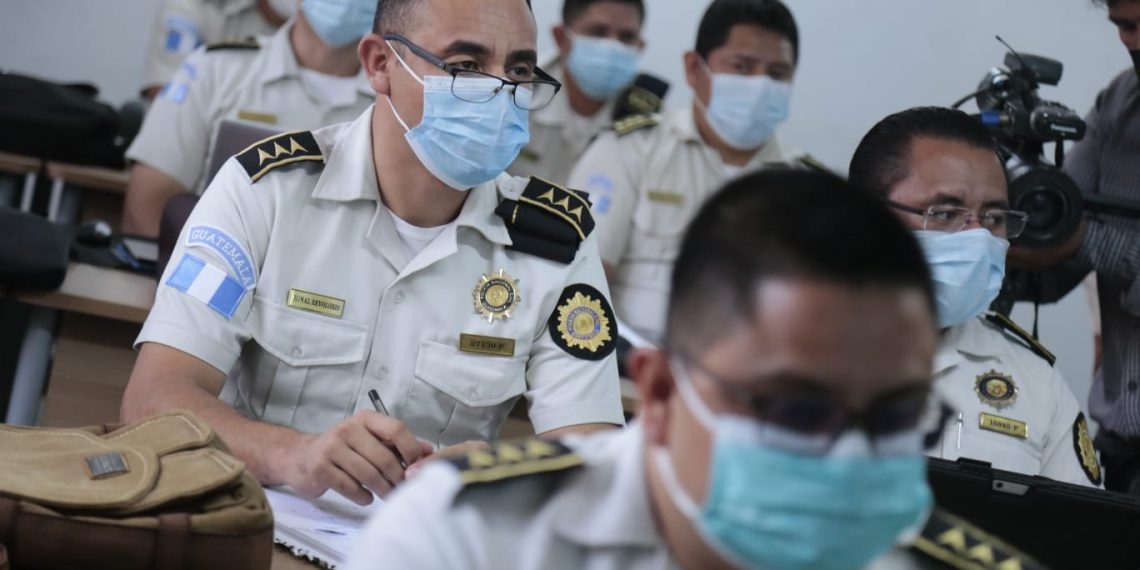 Más 2 mil agentes beneficiados con proyecto de alimentación policial