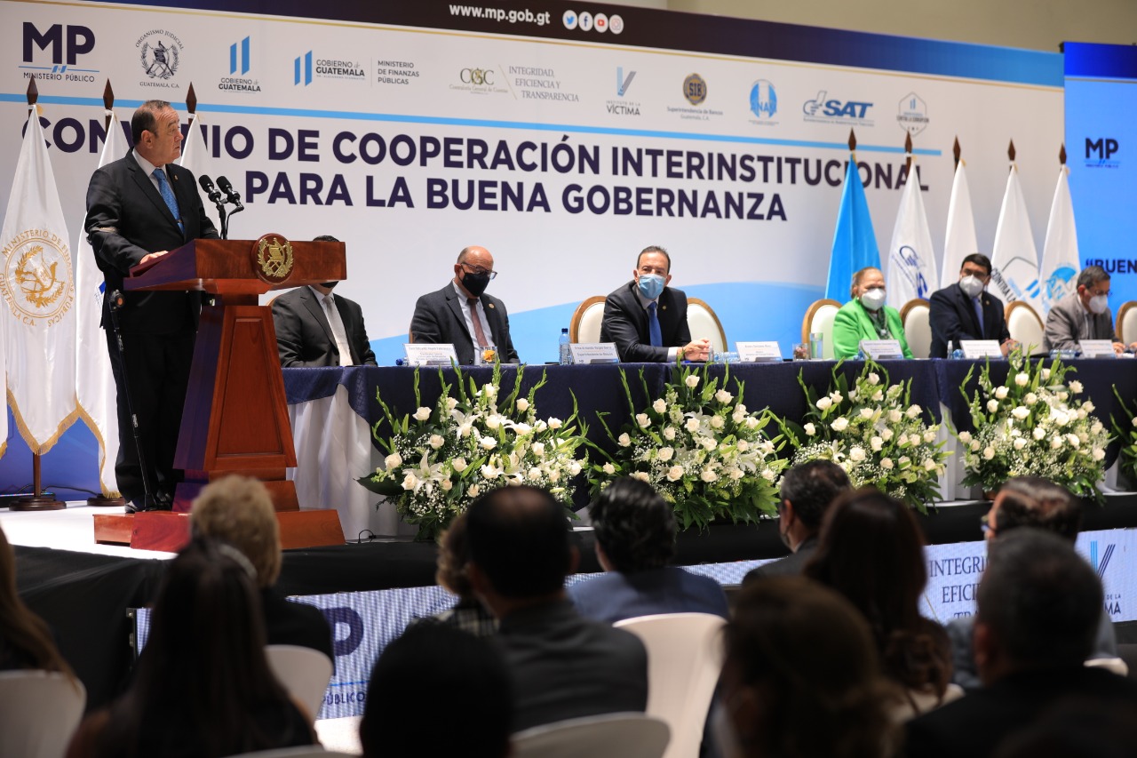 Inauguran diplomado sobre Gobernanza.