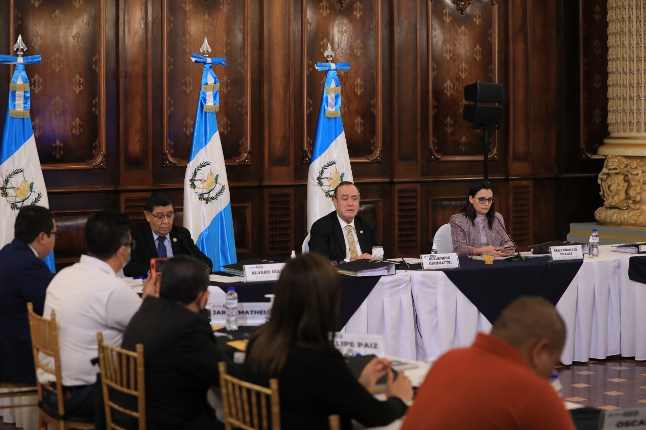 Presidente lidera tercera reunión del Consejo Nacional de Desarrollo Urbano y Rural