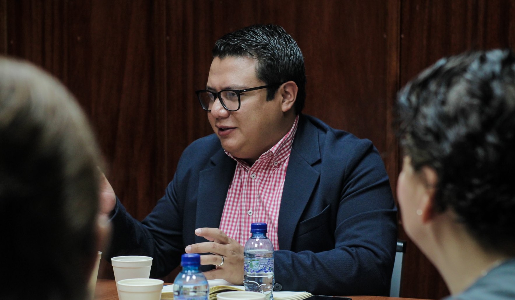 Gobernación de Guatemala retoma diálogos para crear unidad de control y registro de animales peligrosos