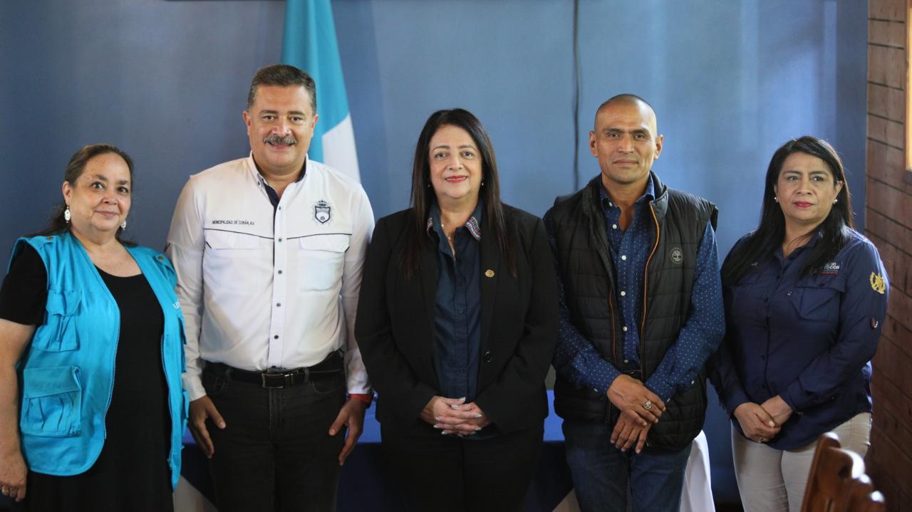 Más de 17 mil estudiantes beneficiados con firma de convenios de cooperación interinstitucional