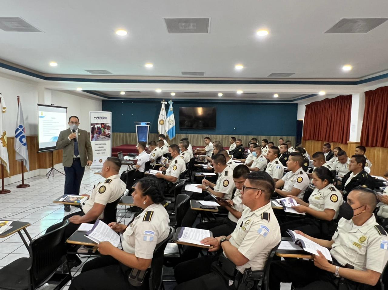 Fortalecen proyecto Policía Comunitaria Fase II