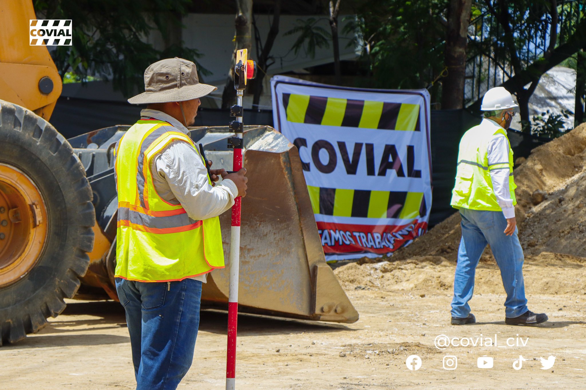 Realiza inspecciones en el hundimiento en Villa Nueva