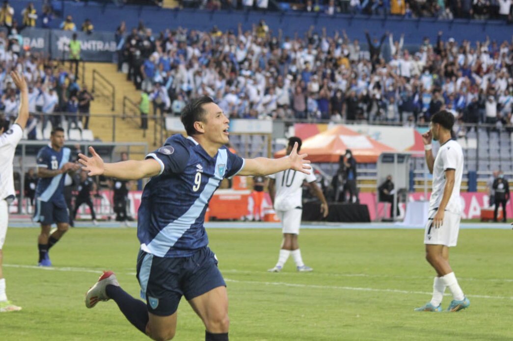 Rubio Méndez Rubín destaca en la victoria de Guatemala ante República Dominicana