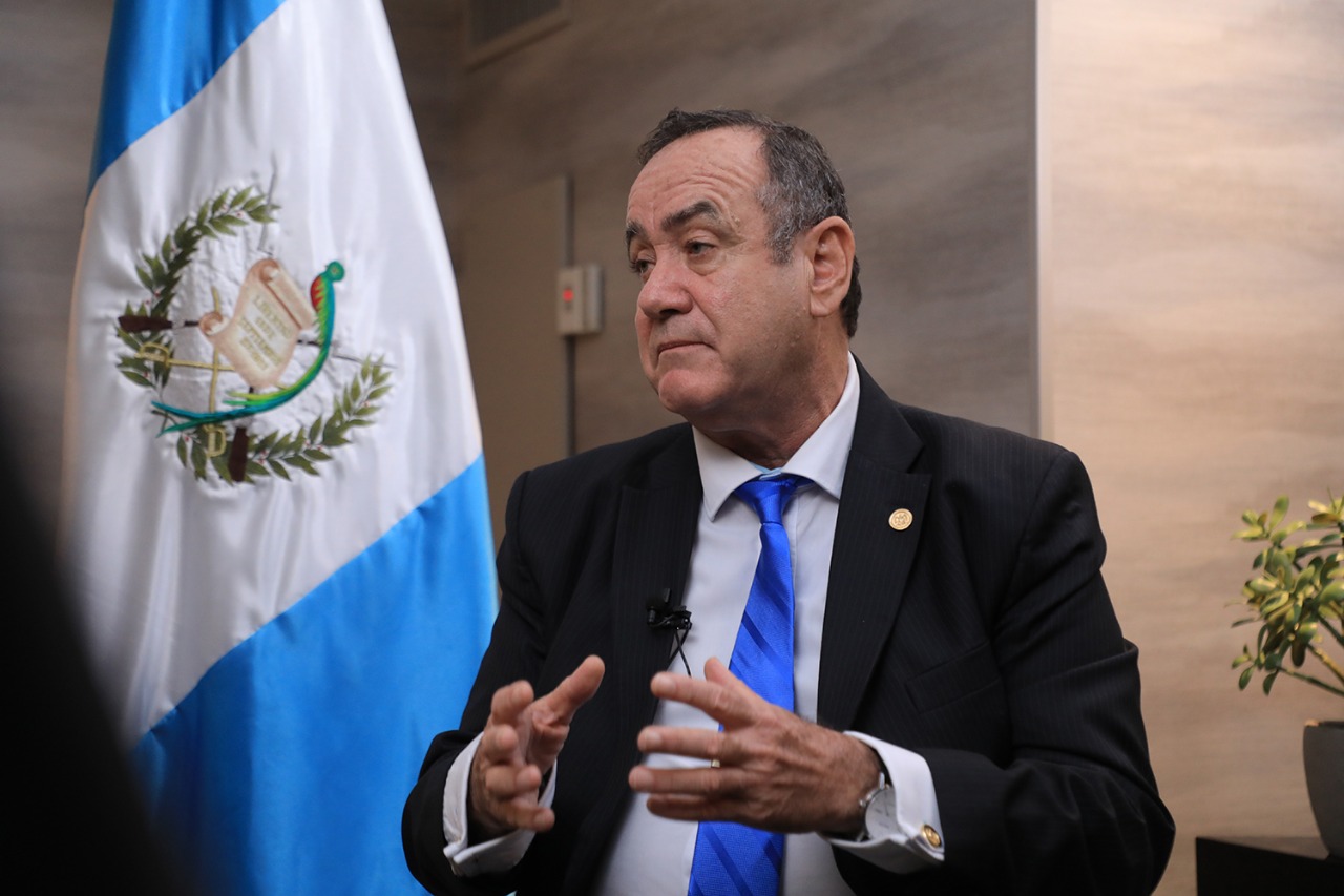Presidente: “La vida se protege desde su concepción”