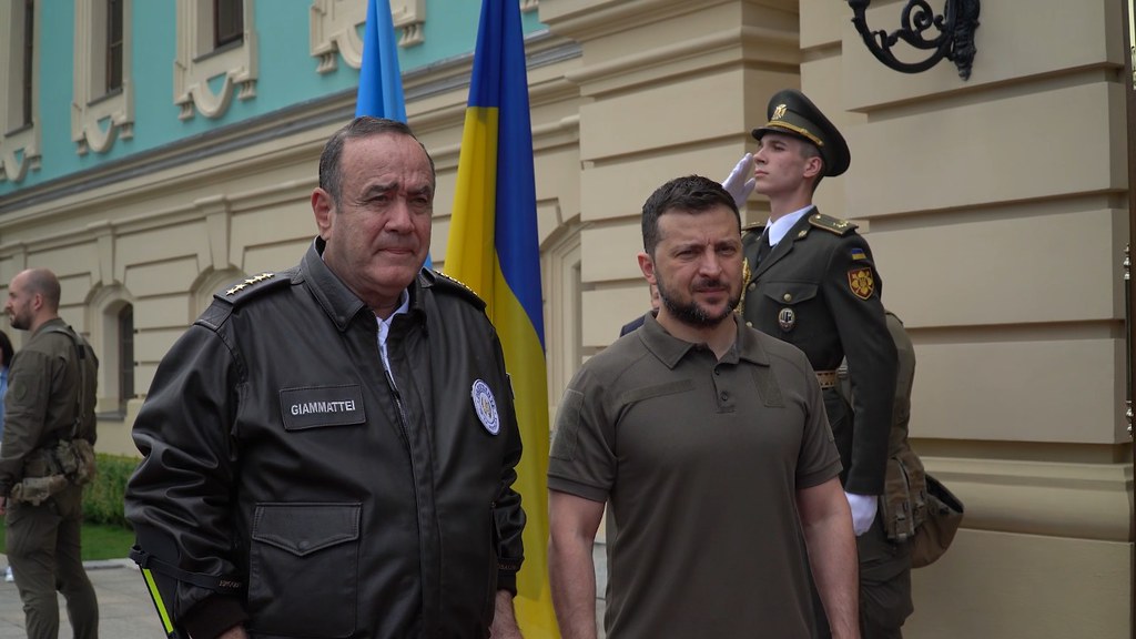 Mandatario se solidariza con el pueblo ucraniano