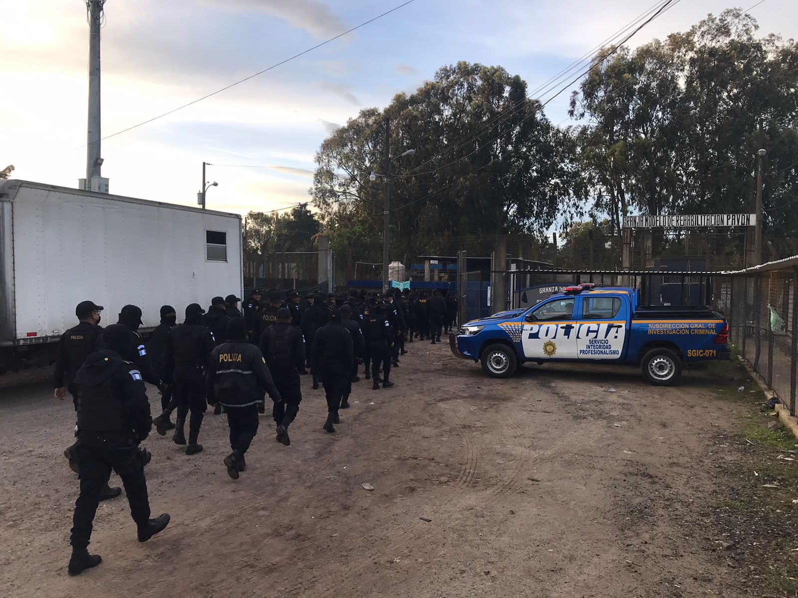 Fuerzas de seguridad efectúan operativos en diversos sectores del país