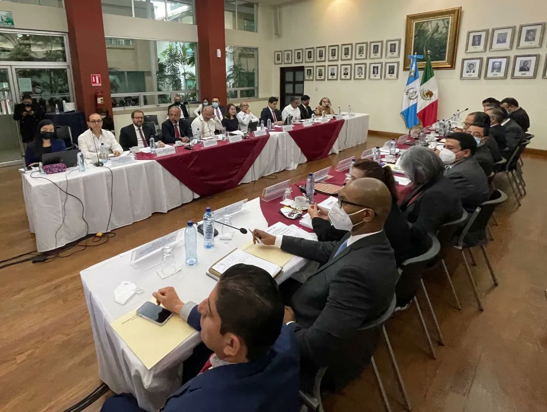 Abordan acciones de atención y protección de la población migrante retornada
