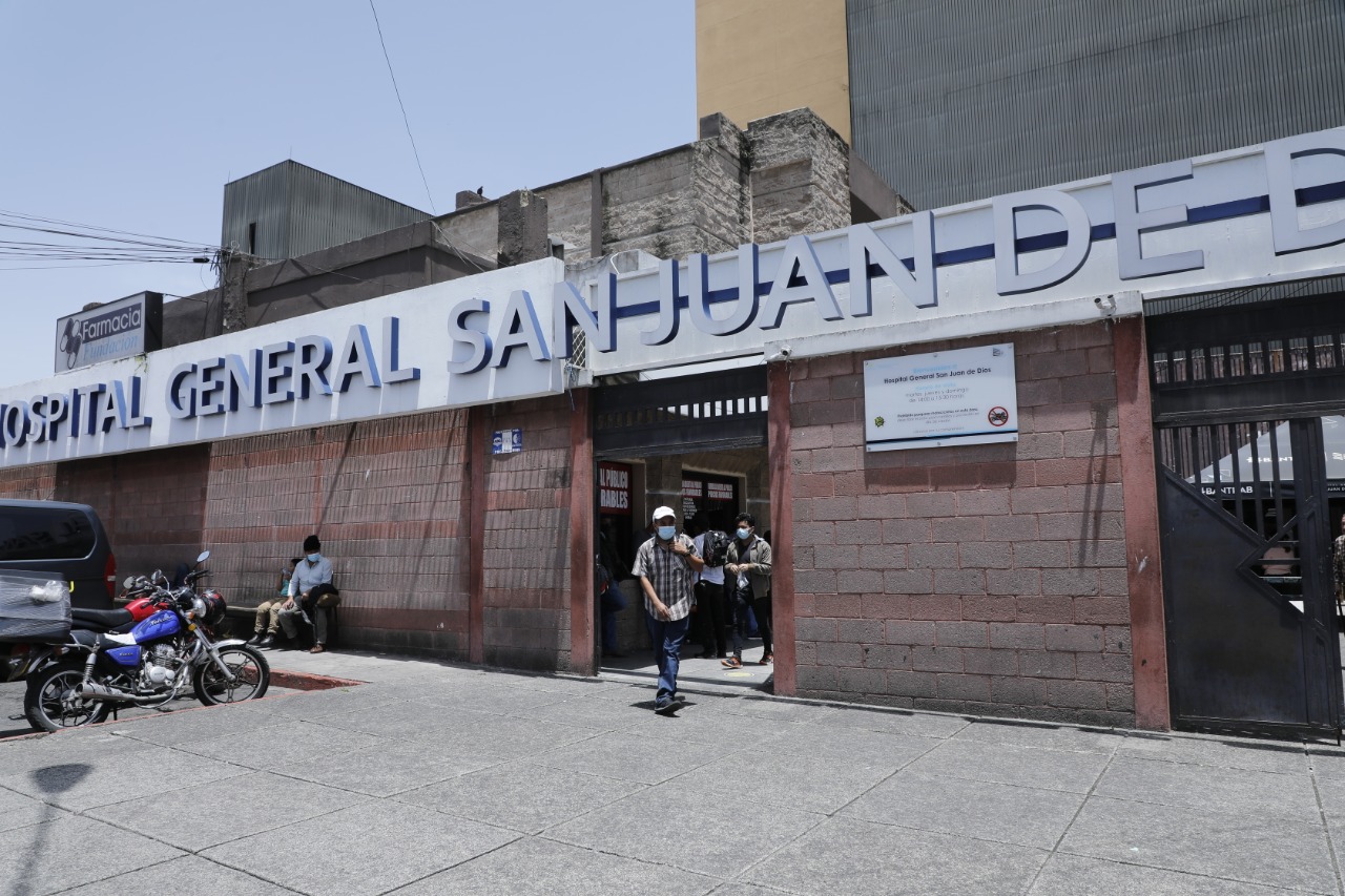 Hospital General San Juan de Dios, en zona 1 y el IGSS solo atenderán emergencias el 16 de septiembre.