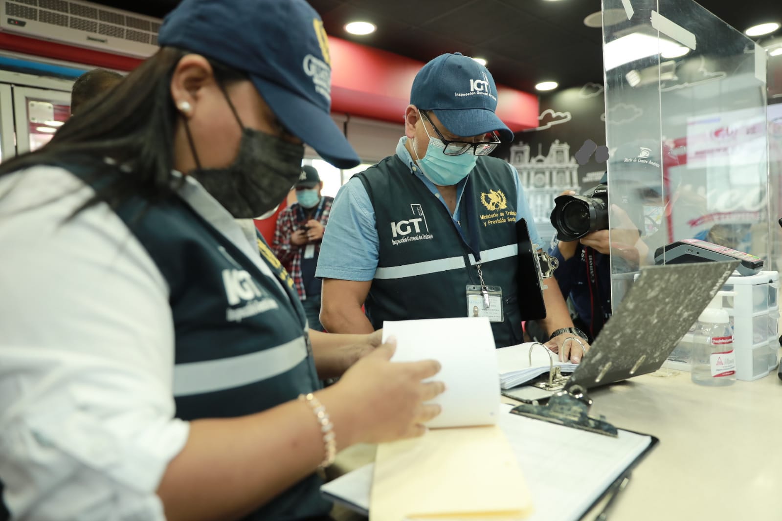 Operativos permiten establecer cumplimento del pago del bono 14