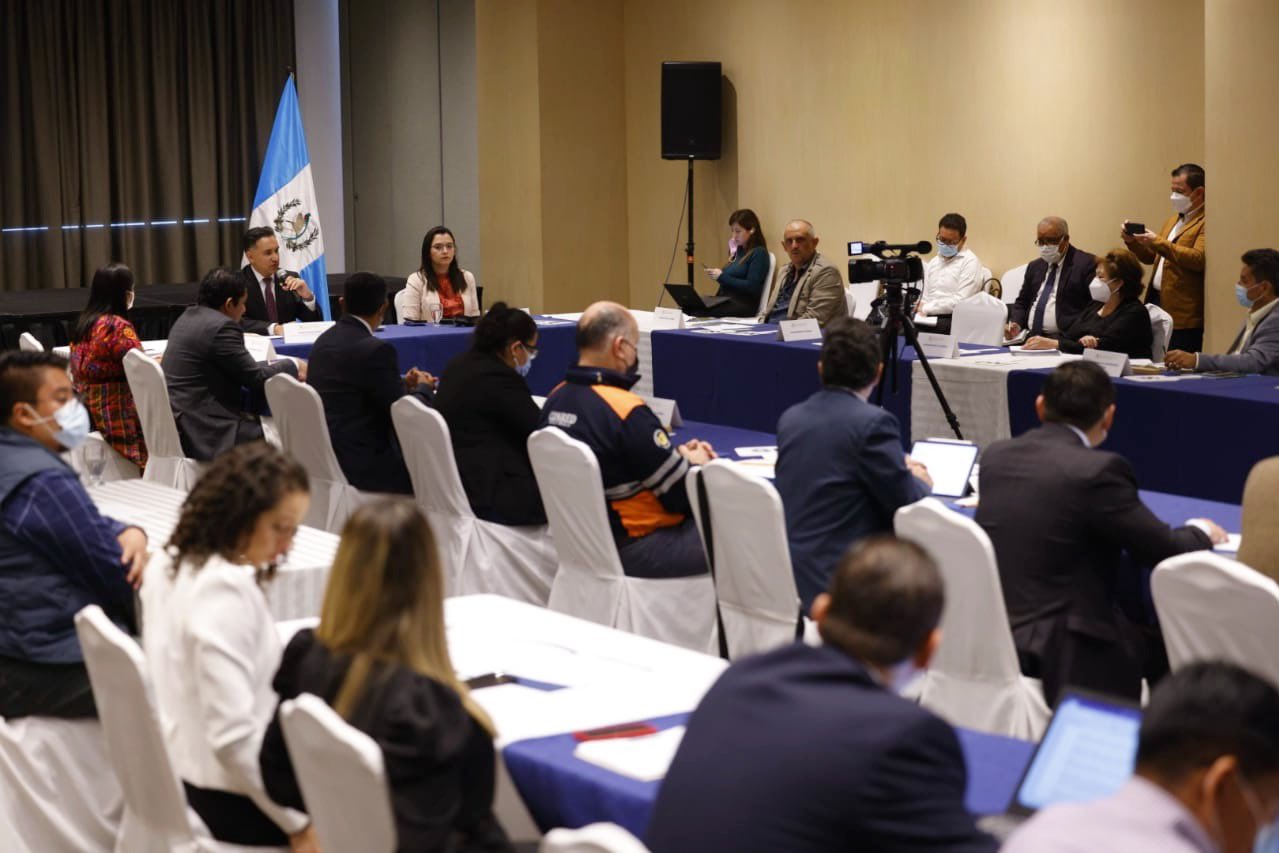 Reunión preparatoria del Consejo del Cambio Climático conoce Ley de Aguas y Política de Descarbonización