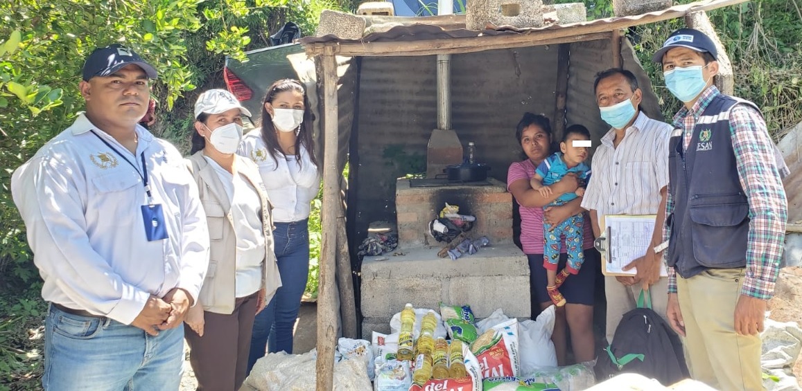 Familias vulnerables de El Progreso se benefician con raciones alimenticias