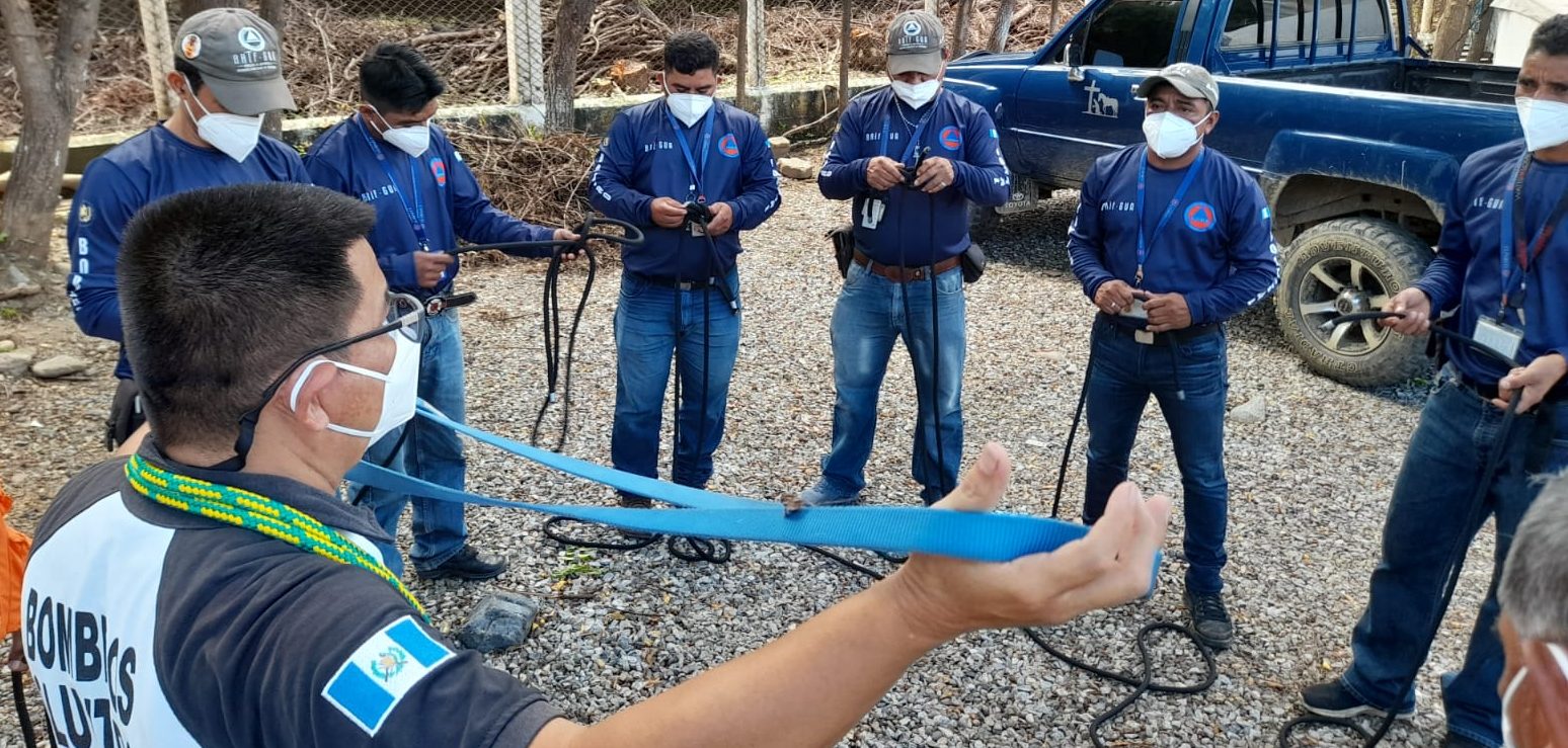 Bomberos forestales de Zacapa y El Progreso refuerzan sus capacidades