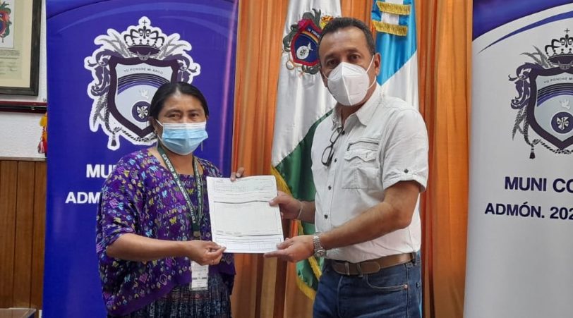 Municipalidades de Alta Verapaz reciben aporte por licencias de aprovechamiento forestal