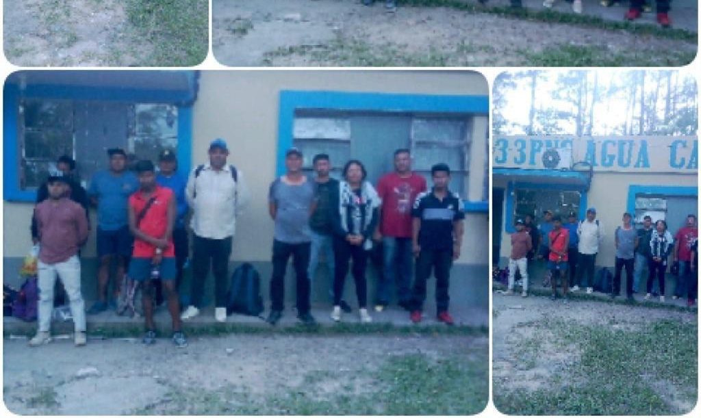 Agentes de la PNC trasladan a 45 personas a Migración