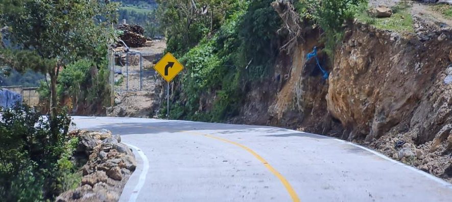 Desarrollo vial favorece a la población de Aguacatán