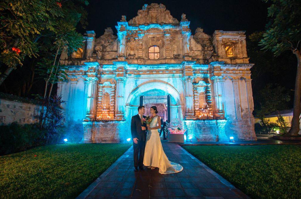 Impulsan destinos guatemaltecos para celebración de bodas y lunas de miel