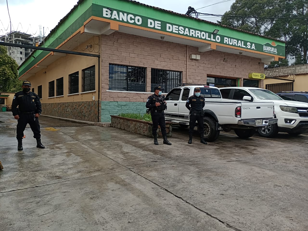 Gobernación mantiene operativos por pago del bono 14