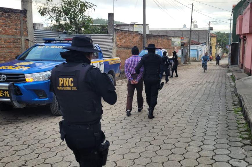 Múltiples allanamientos en Huehuetenango dejan varias capturas