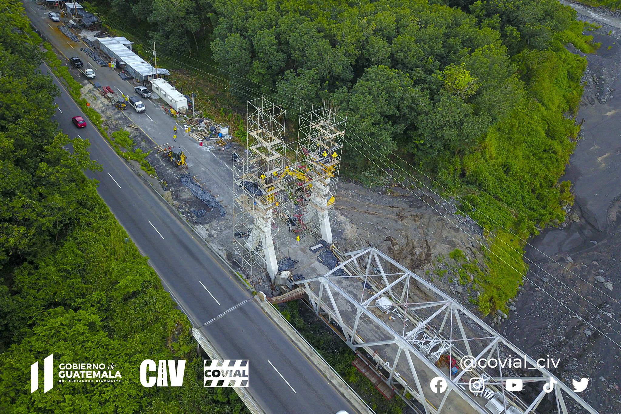 Presentan ejecución de proyectos de infraestructura vial