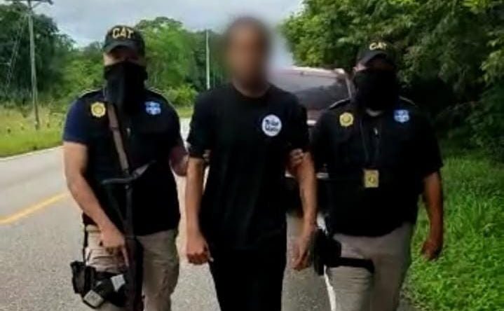 Expulsan de territorio nacional a dos mareros salvadoreños