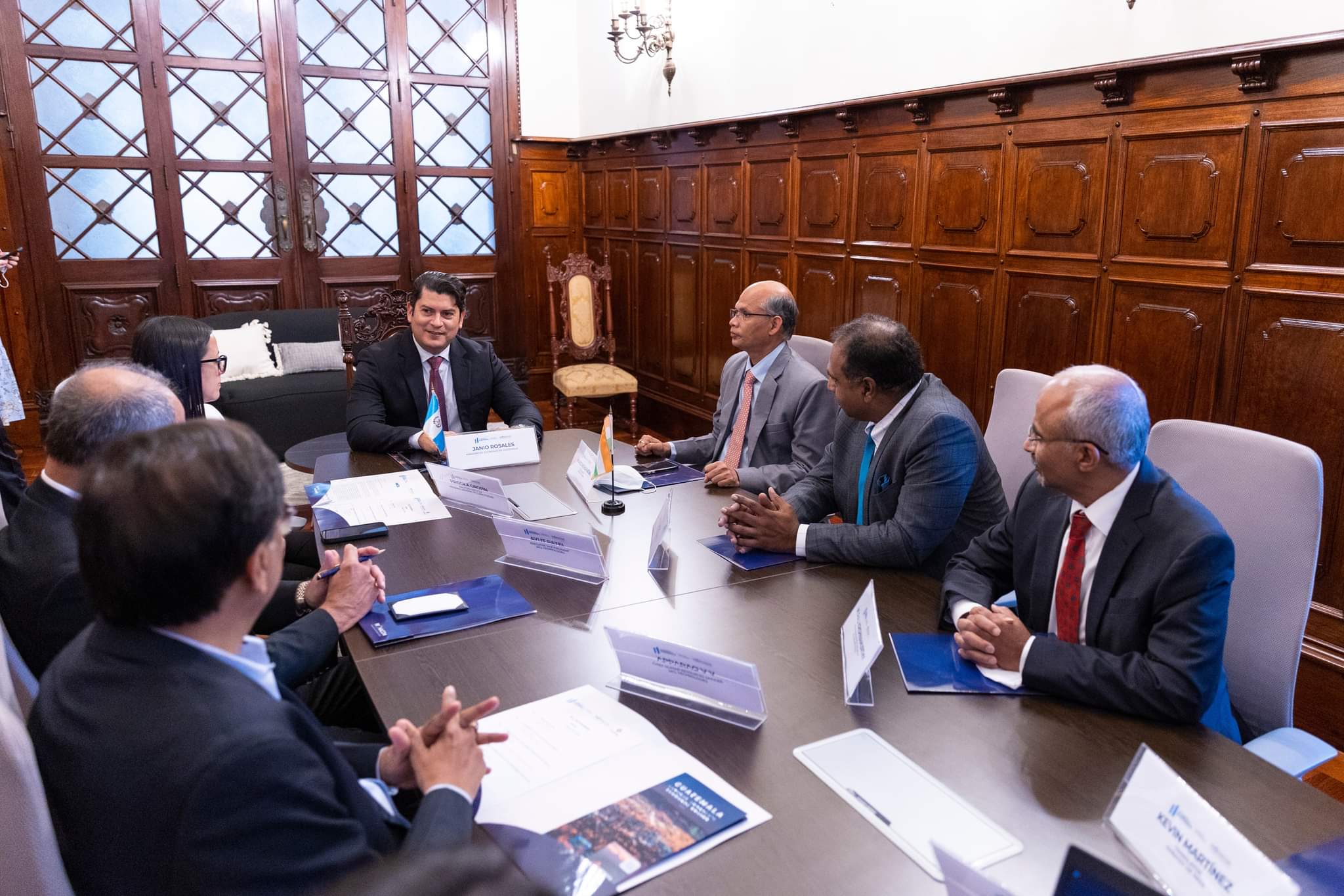 Empresa de la India busca ampliar inversión en Guatemala