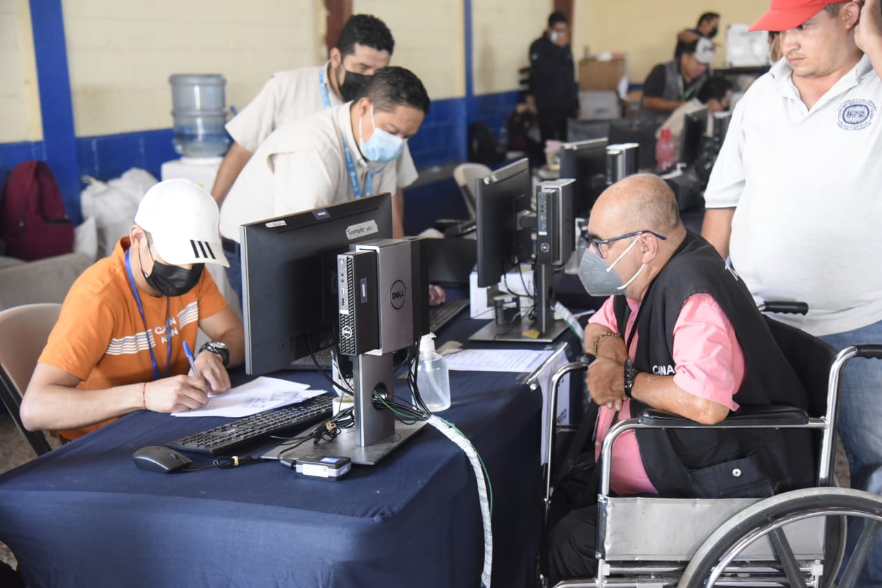 Jornada móvil de servicios integrados en Jalapa