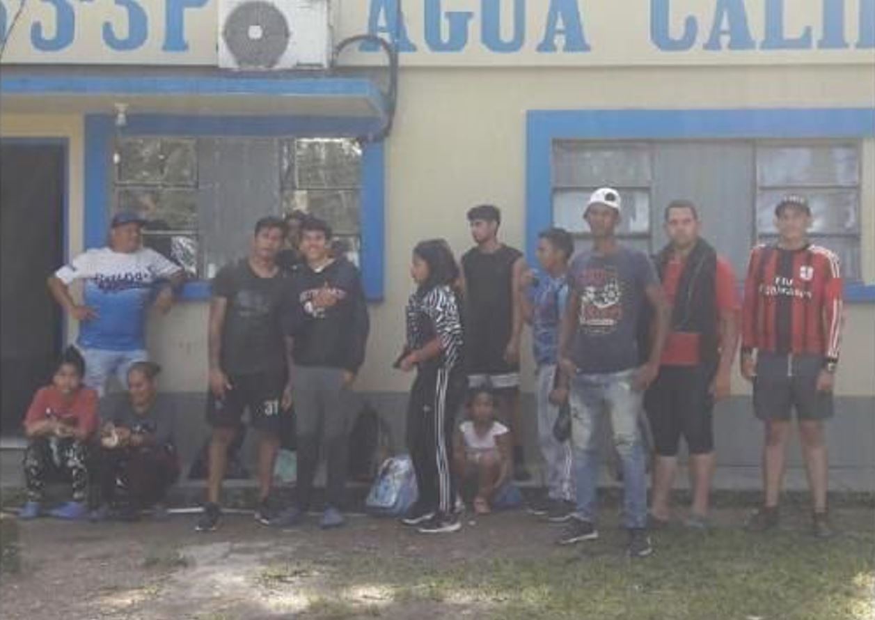 Por ingreso irregular al país remiten a Migración a extranjeros