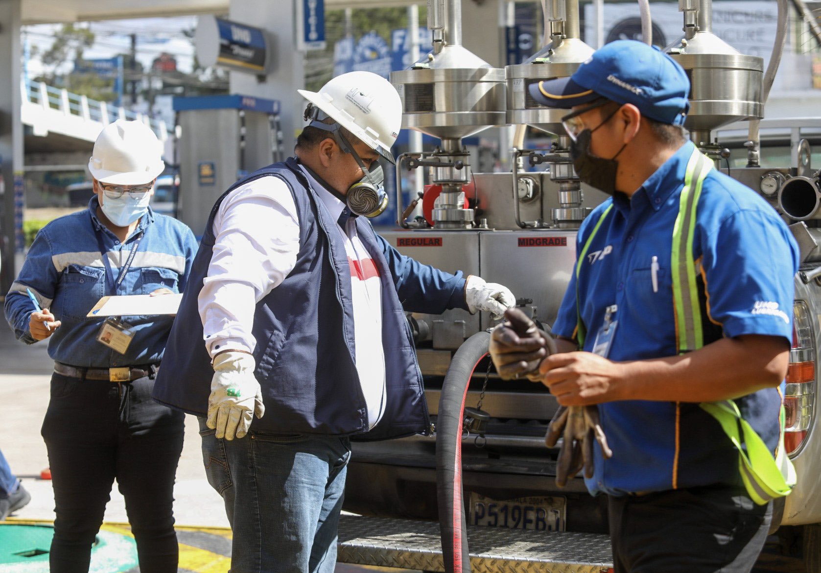 Plan Centinela 2024 verificó más de 2 mil dispensadores de combustibles
