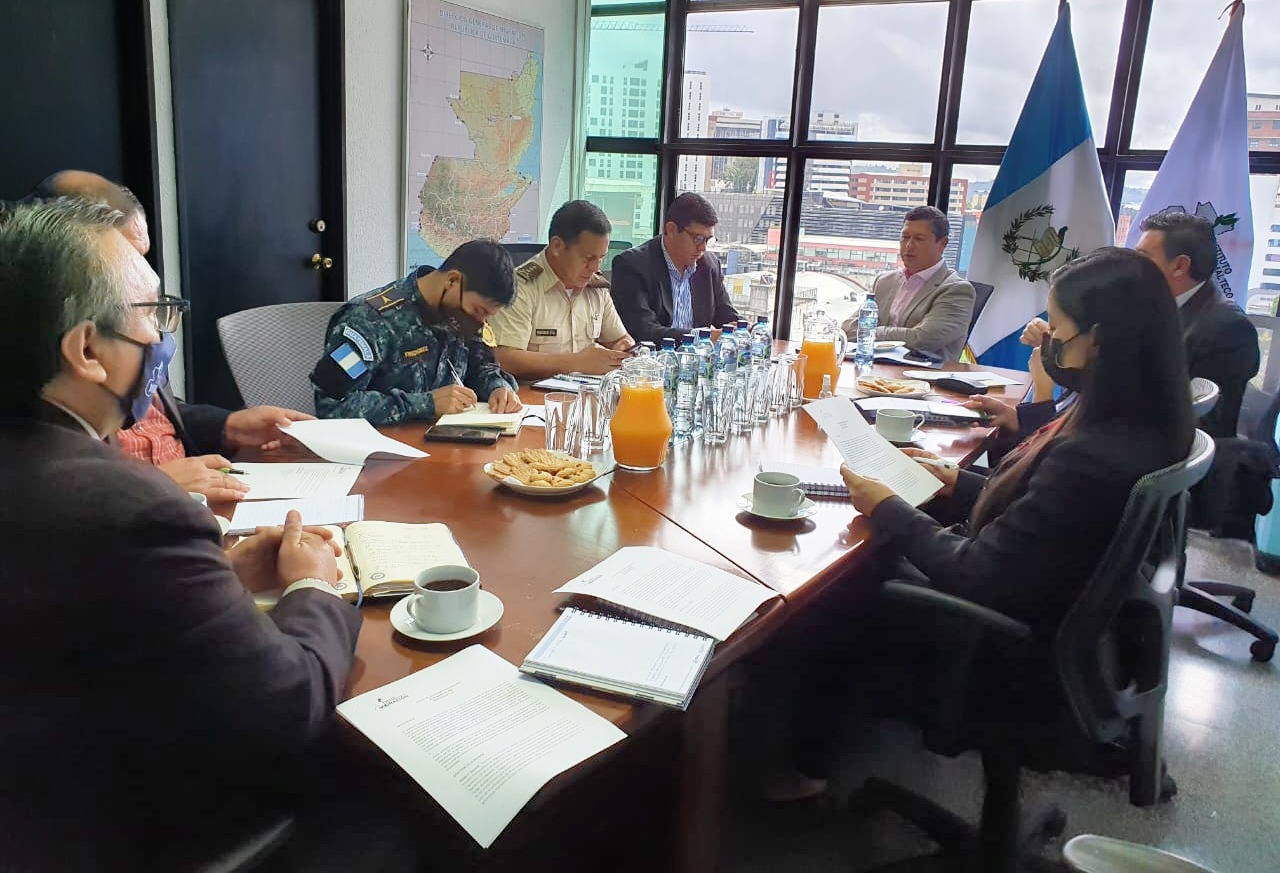 Efectúan reunión para discutir sobre medidas migratorias
