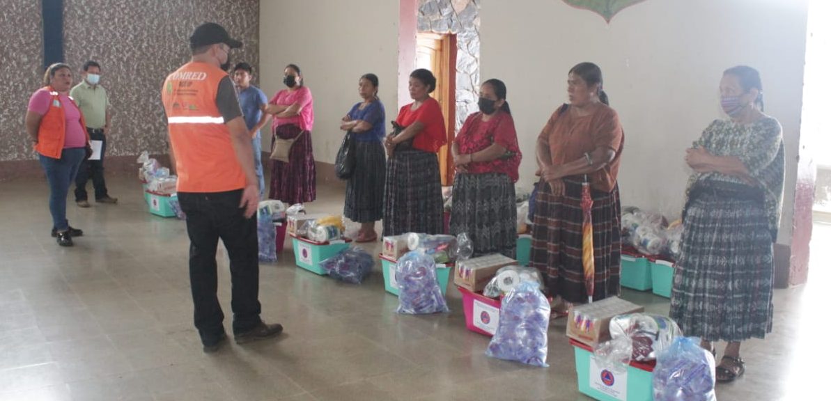 Familias del valle del Polochic reciben asistencia, tras daños por lluvias