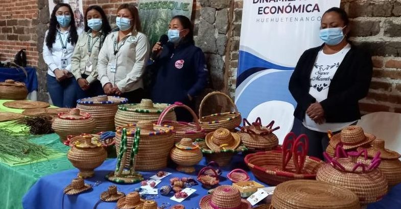 Inab apoya emprendedurismo y elaboración de artesanías con subproductos forestales