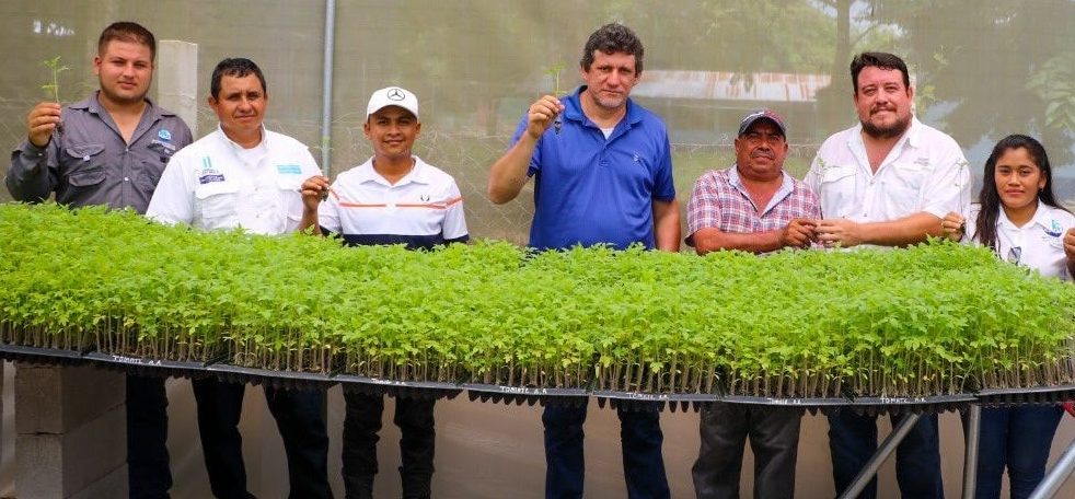 MAGA inaugura centro de producción modelo en Melchor de Mencos