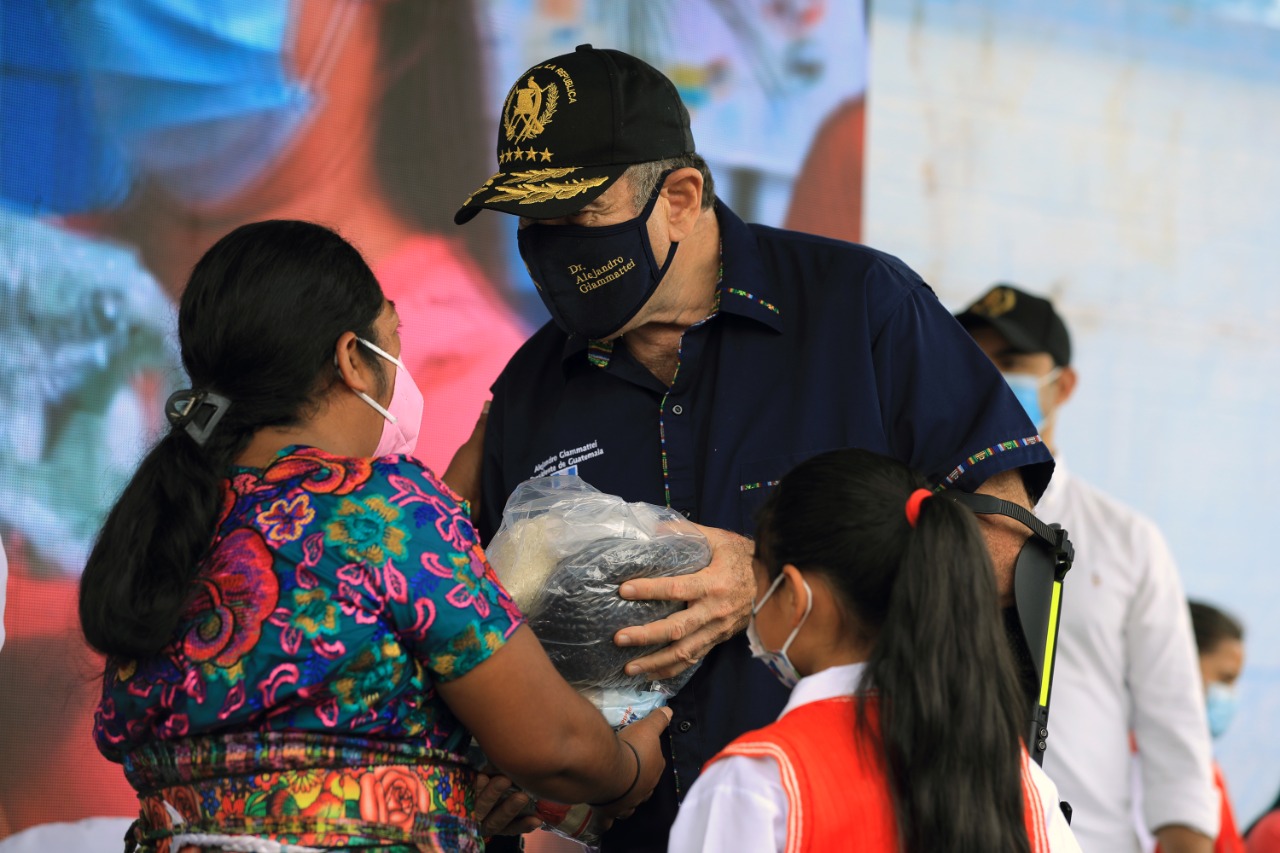 Se inicia quinta entrega del Programa de Alimentación Escolar, en beneficio de 2.6 millones de estudiantes