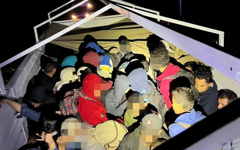 Brindan asistencia y protección a 200 connacionales rescatados en México