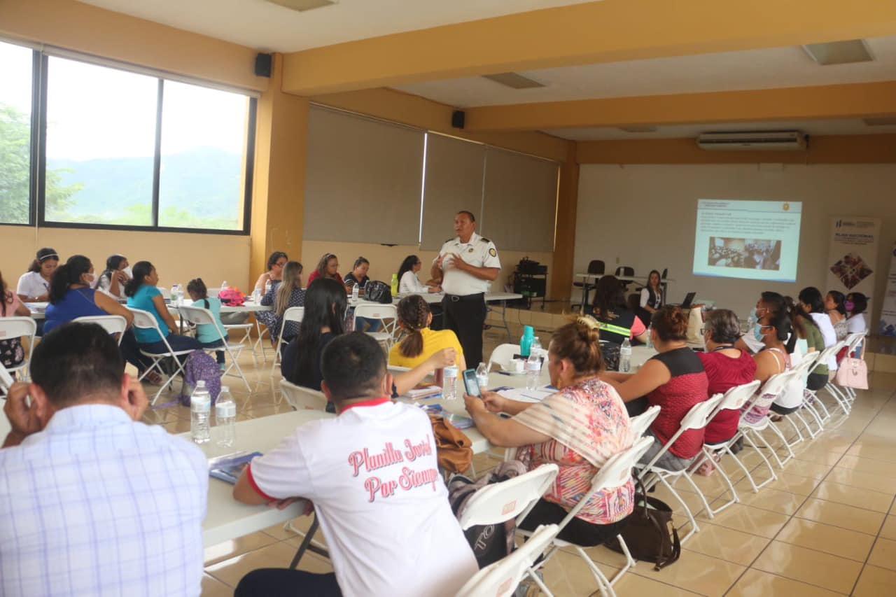 Red VET de Zacapa promueve taller para prevención de delitos