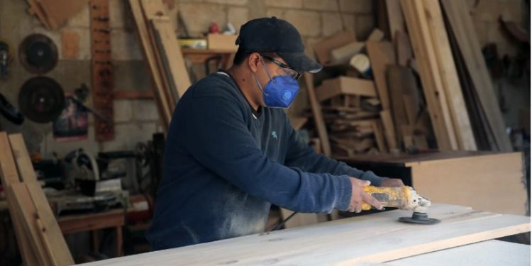 Mineduc certifica a más de 600 guatemaltecos en Estados Unidos