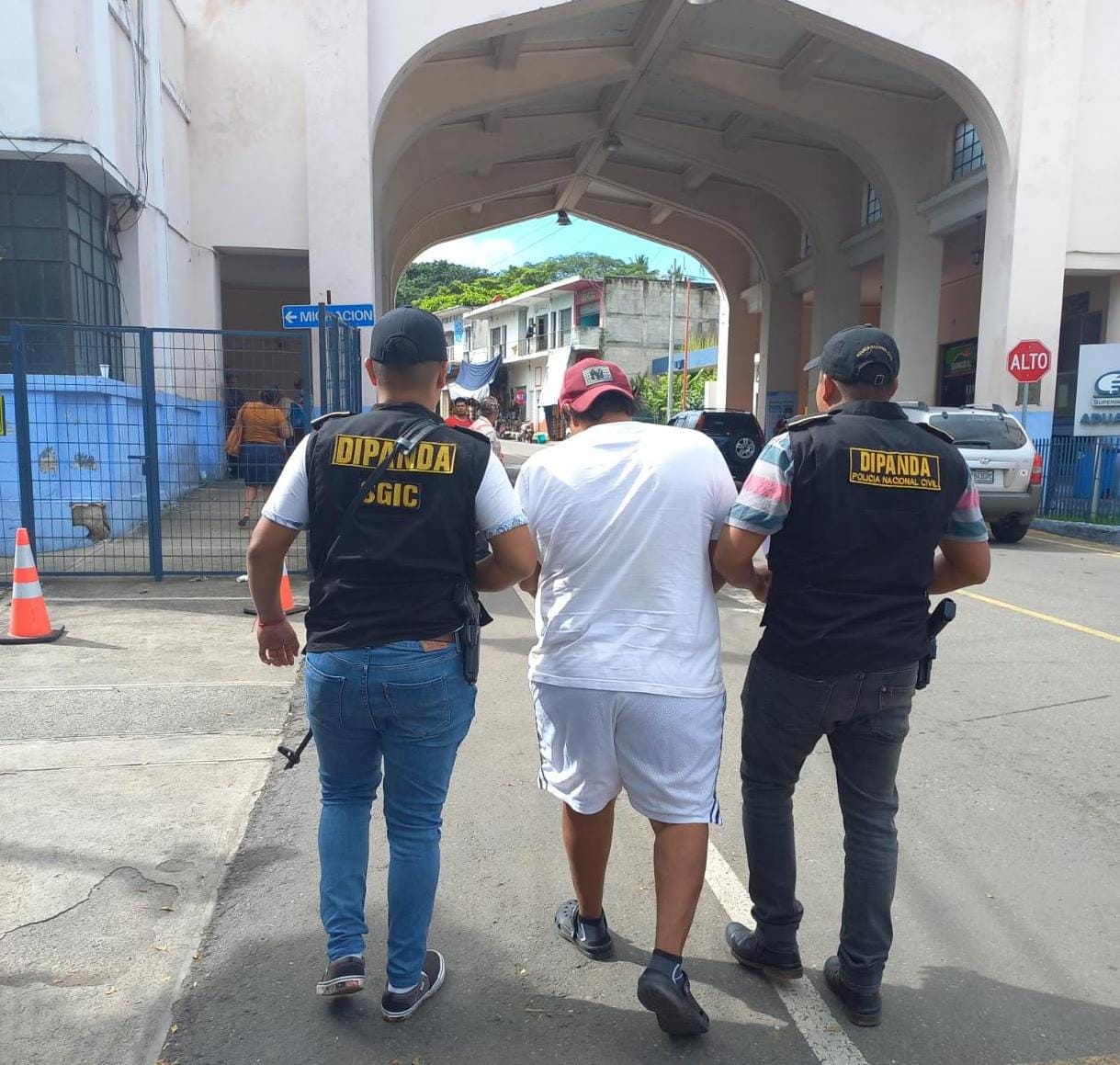Capturan a presunto pandillero salvadoreño durante operativos contra extorsiones