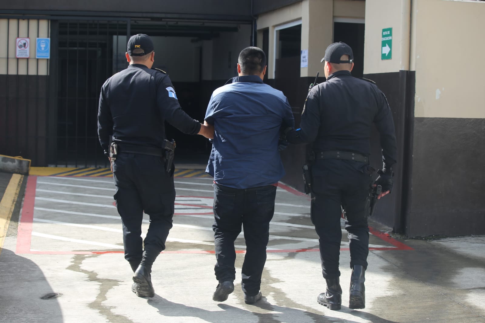 Las fuerzas de seguridad capturarron a una persona de 27 años en zona 19.